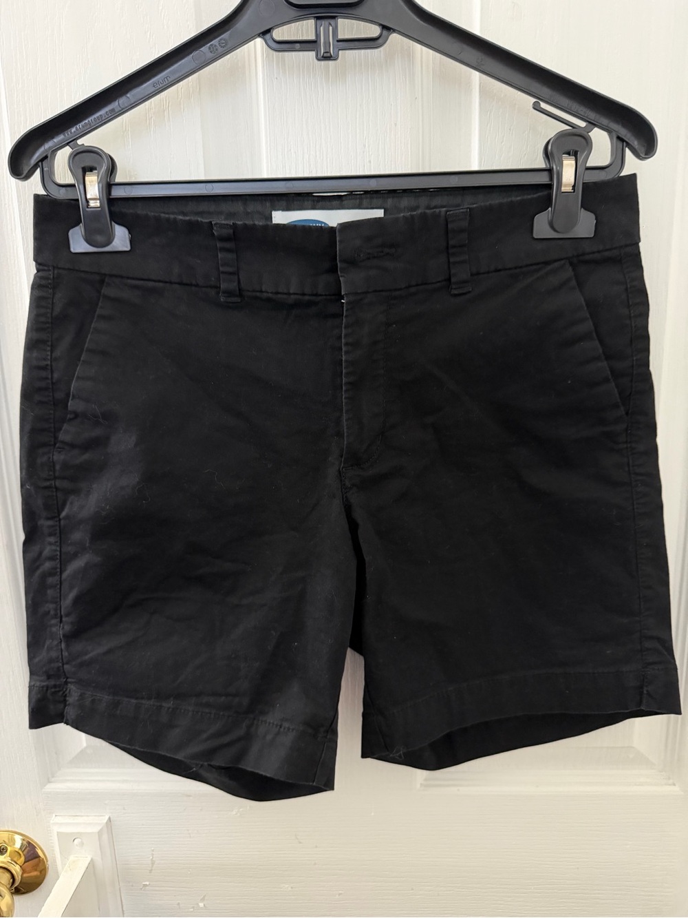 Old Navy Black Women's Chino Shorts - Classic Everyday Style